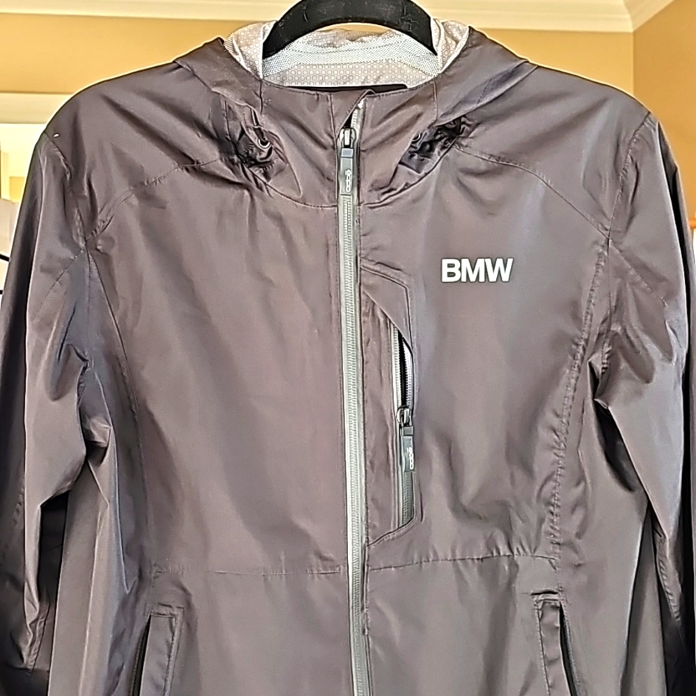 Rain Jacket BMW. .ade by OOBĒ, XS